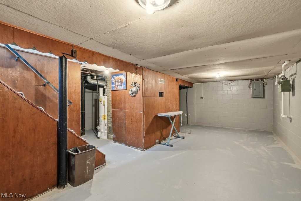 Corner Allotment/Warners - Residential