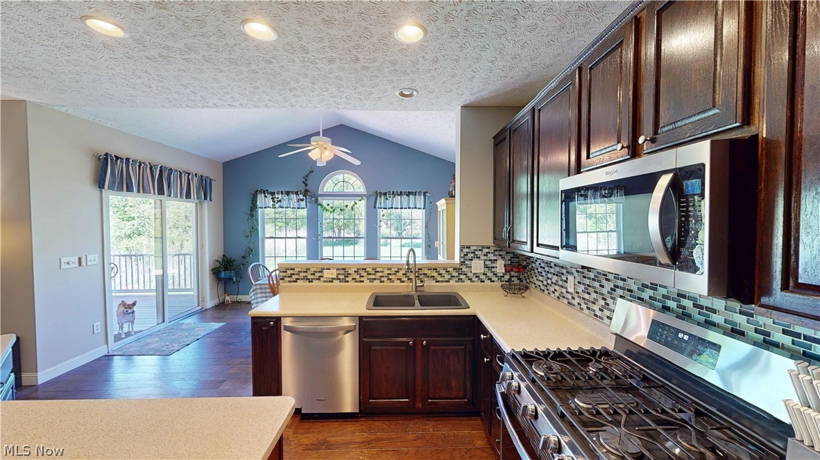 Lakes/Franklin Mills Ph 02 - Residential