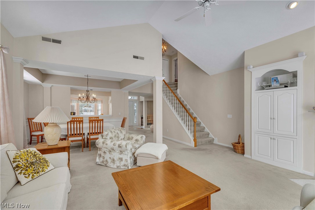 Vintage Glen Condo - Residential