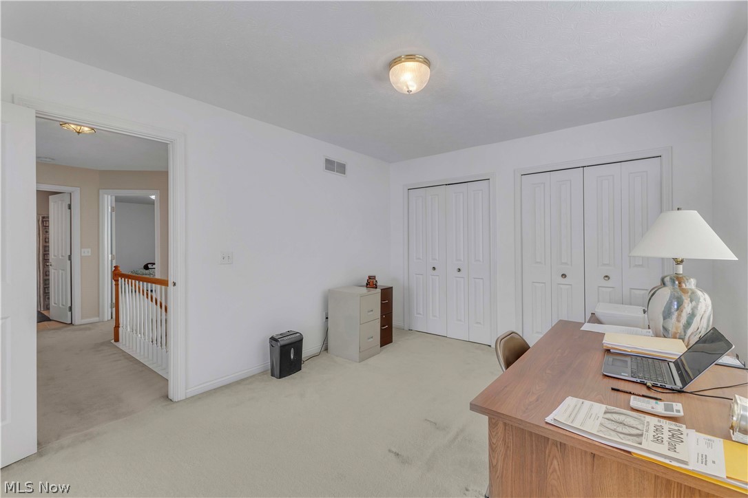 Vintage Glen Condo - Residential