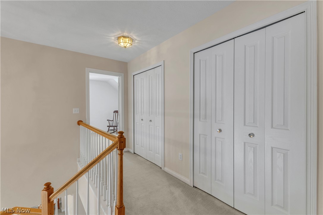 Vintage Glen Condo - Residential