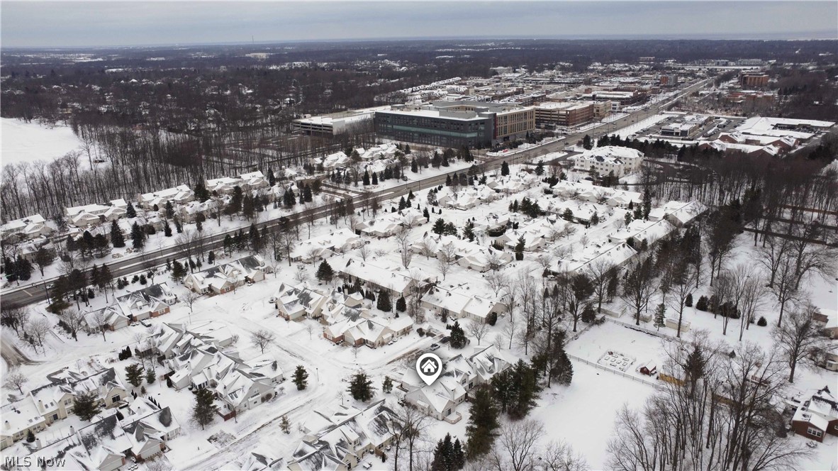 Vintage Glen Condo - Residential