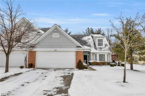 2563 Piedmont Court 22 Westlake OH 44145