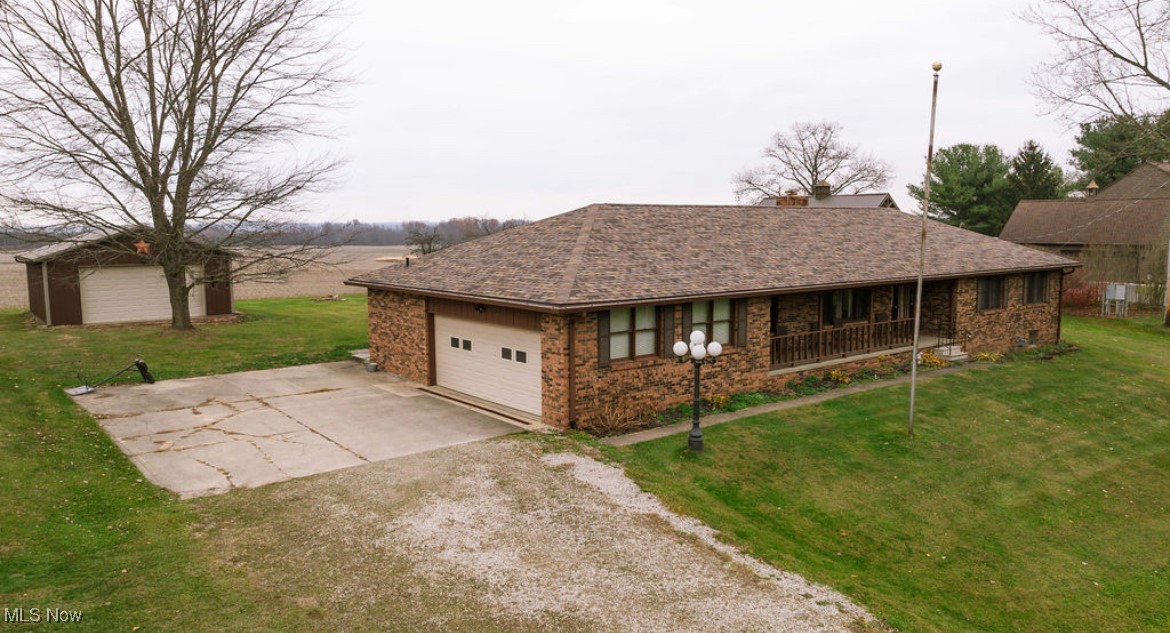 2465 Crider Road, Mansfield, Ohio image 1