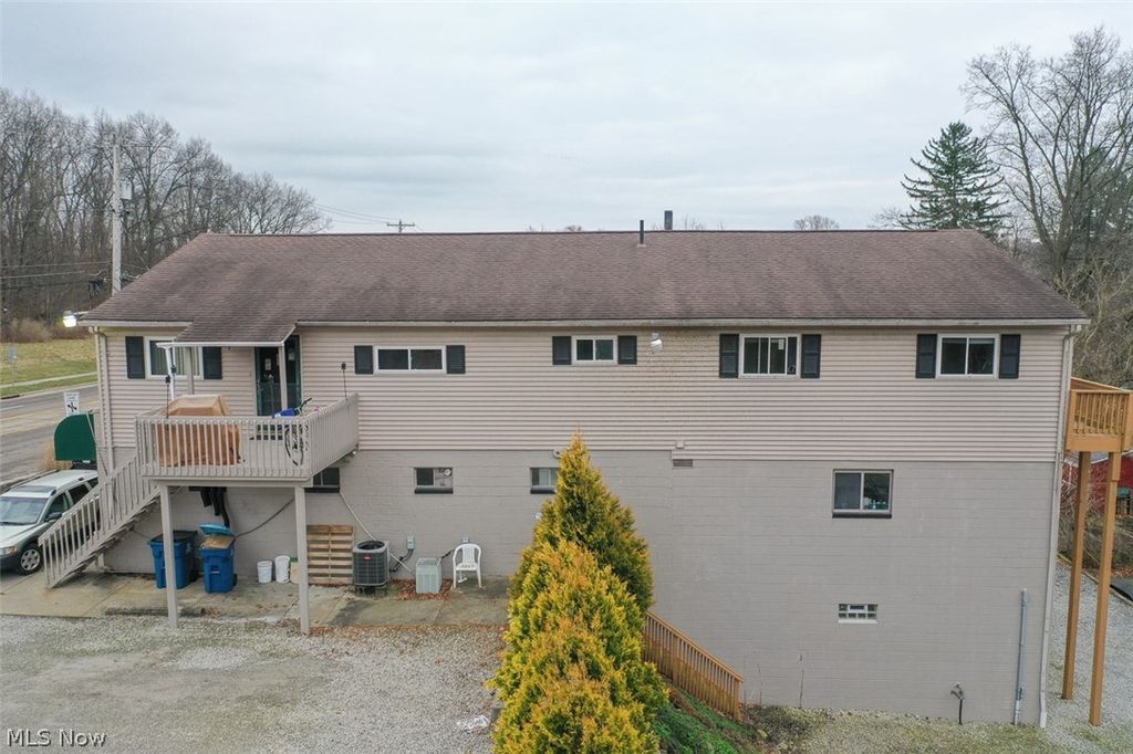 Photo of 3204 S Main Street, Akron, OH 44319 (MLS # 5198467)