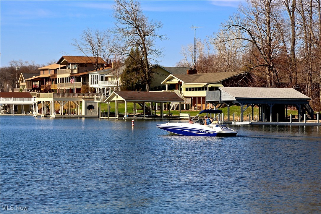 Valleyridge Drive, Howard, Ohio image 11