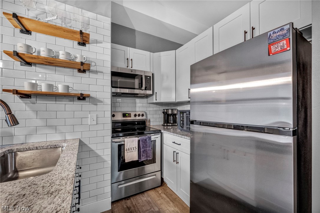 Pointe/Gateway Condo - Residential