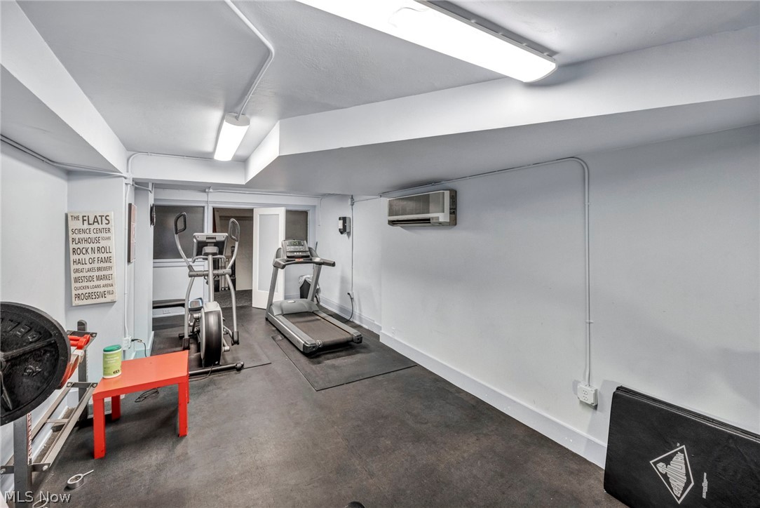 Pointe/Gateway Condo - Residential