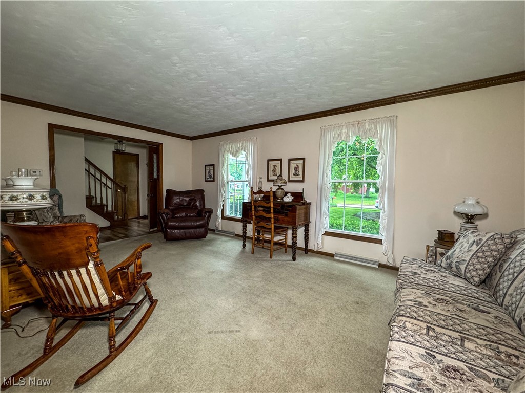 453 Gardenview Drive, Youngstown, Ohio image 5