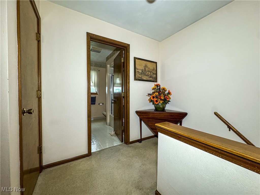 453 Gardenview Drive, Youngstown, Ohio image 22