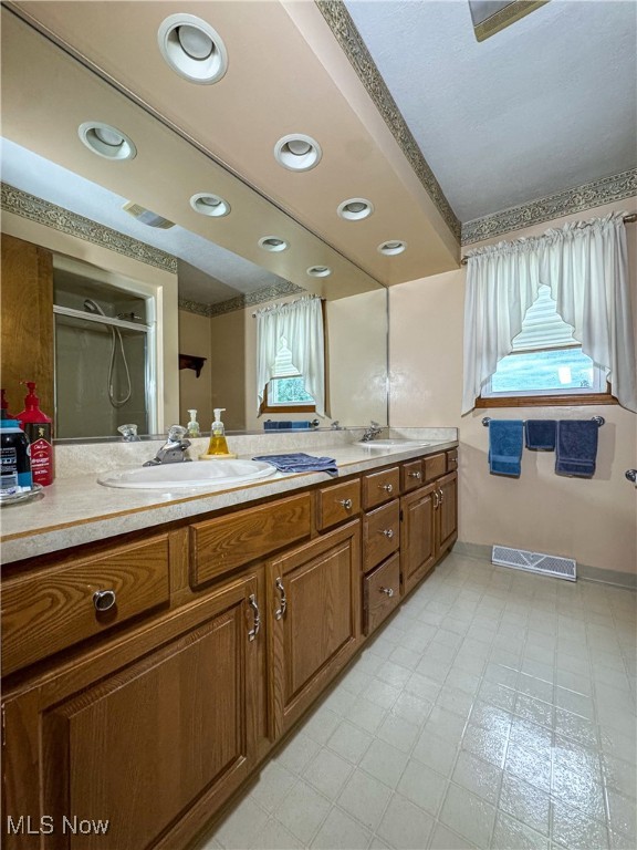 453 Gardenview Drive, Youngstown, Ohio image 18
