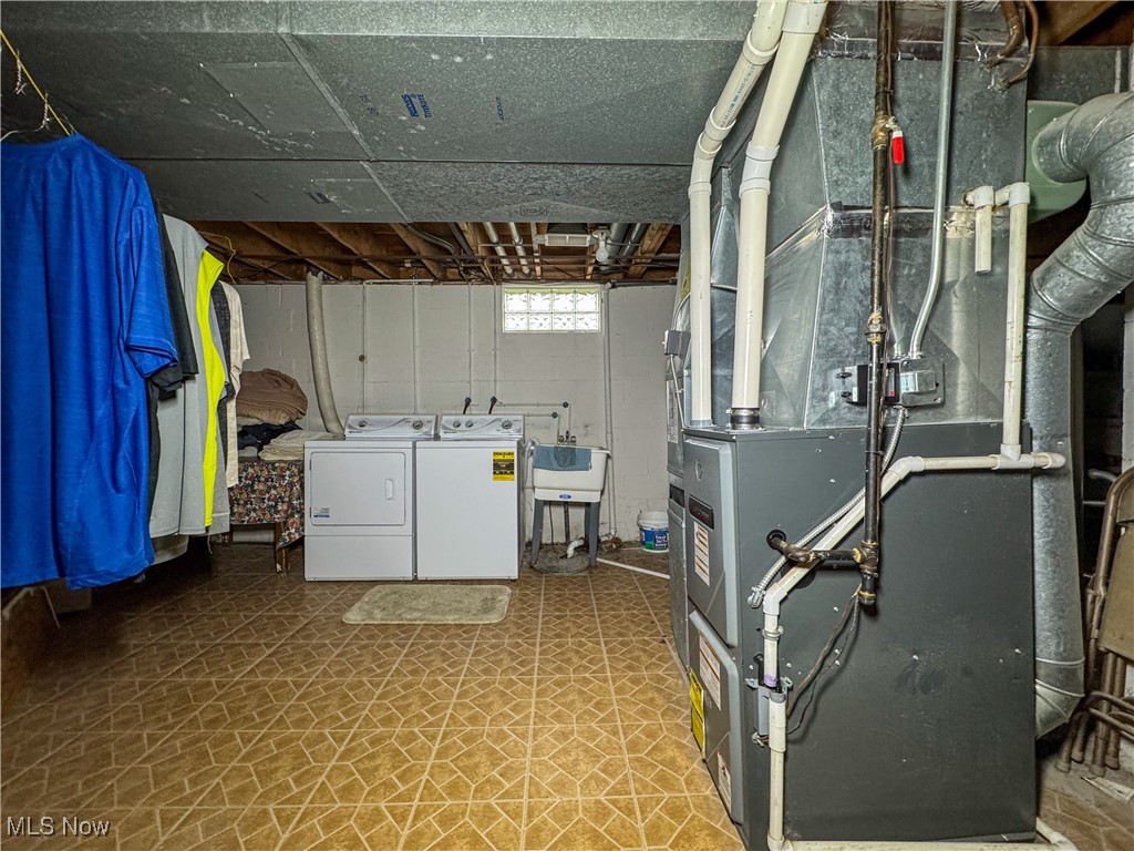 453 Gardenview Drive, Youngstown, Ohio image 28