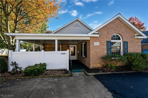 Tiny photo for 1526 Rhine River Road NW, Uniontown, OH 44685 (MLS # 5255137)