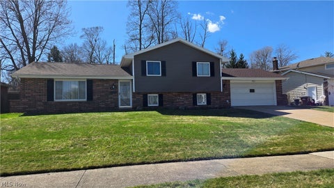 2319 Green Acres Drive, Parma, OH 44134 - #: 5193384