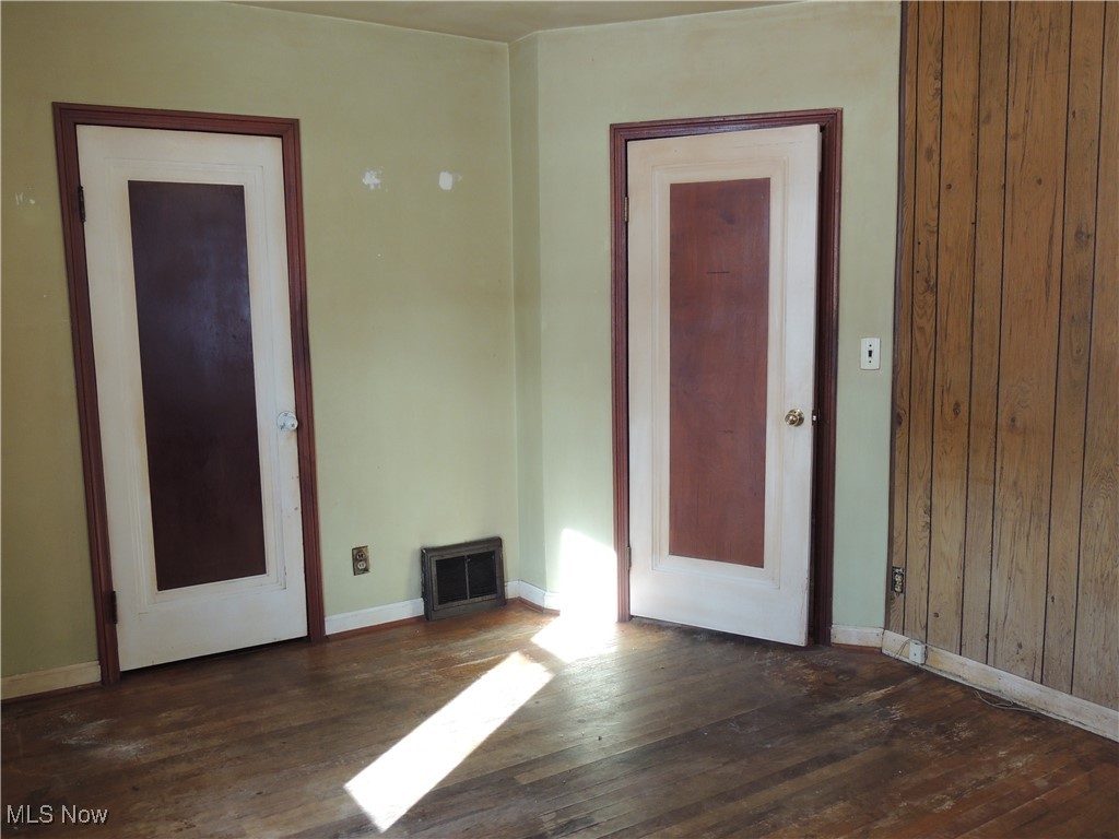 Meadowbrook - Residential