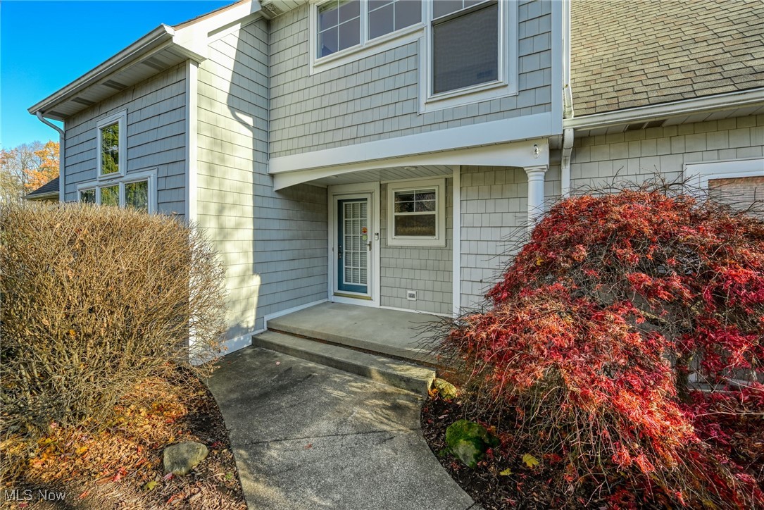 2975 Waterford Drive