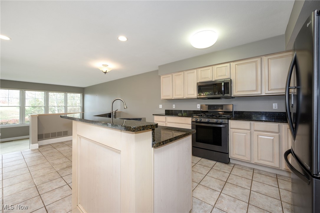 Waterford Pointe Condo - Residential