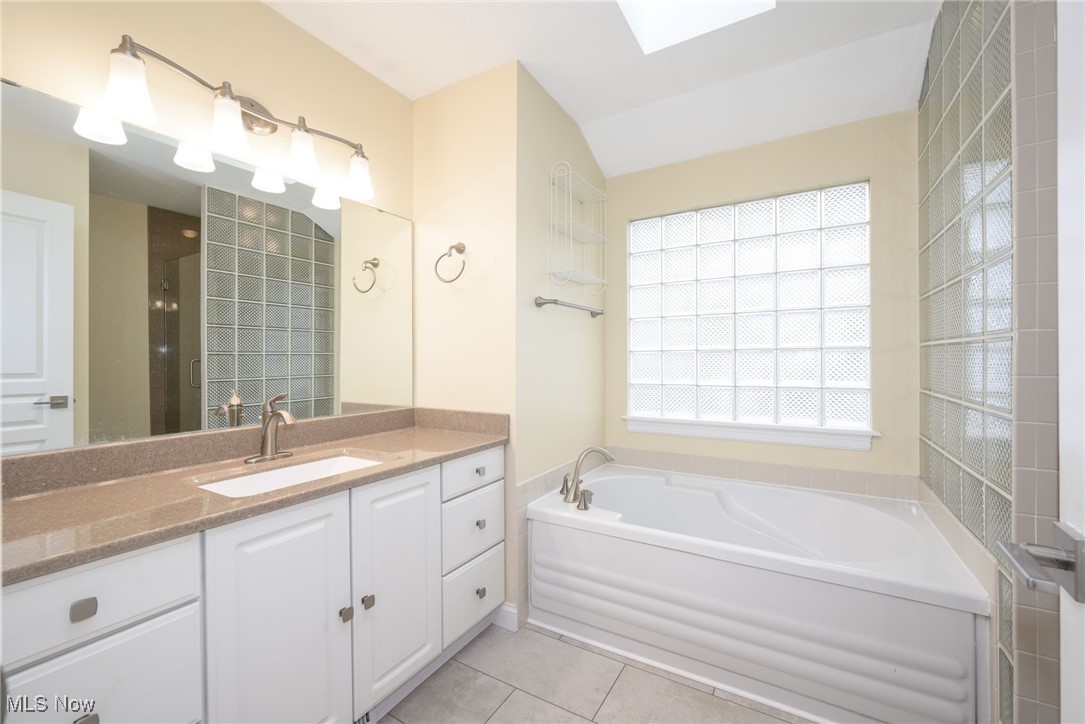 Waterford Pointe Condo - Residential