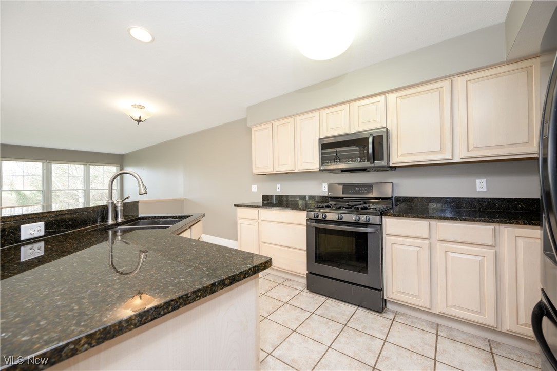 Waterford Pointe Condo - Residential