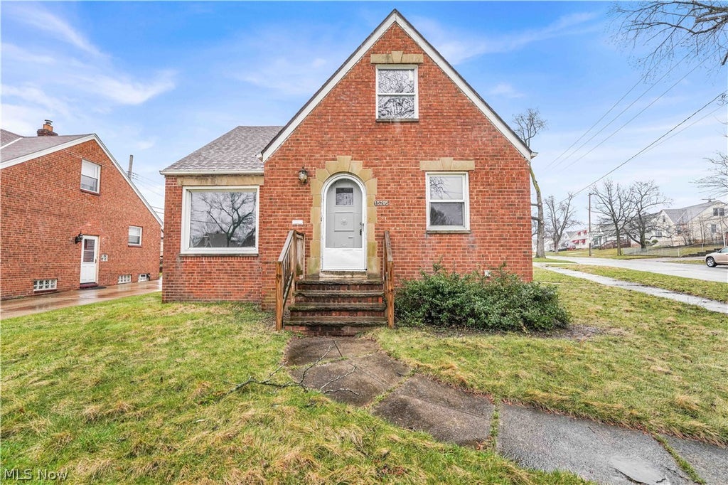 Photo of 15205 Judson Drive, Cleveland, OH 44128 (MLS # 5224117)