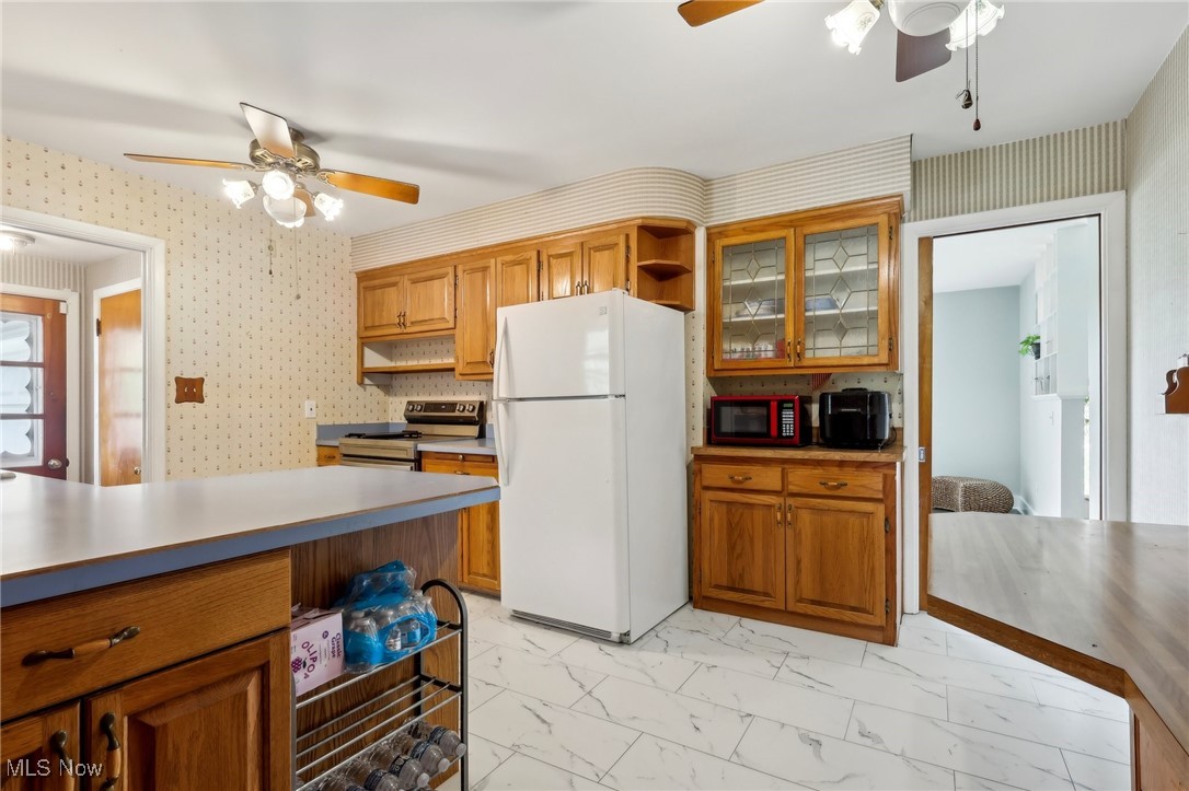 13676 Whitney Road, Strongsville, Ohio image 8
