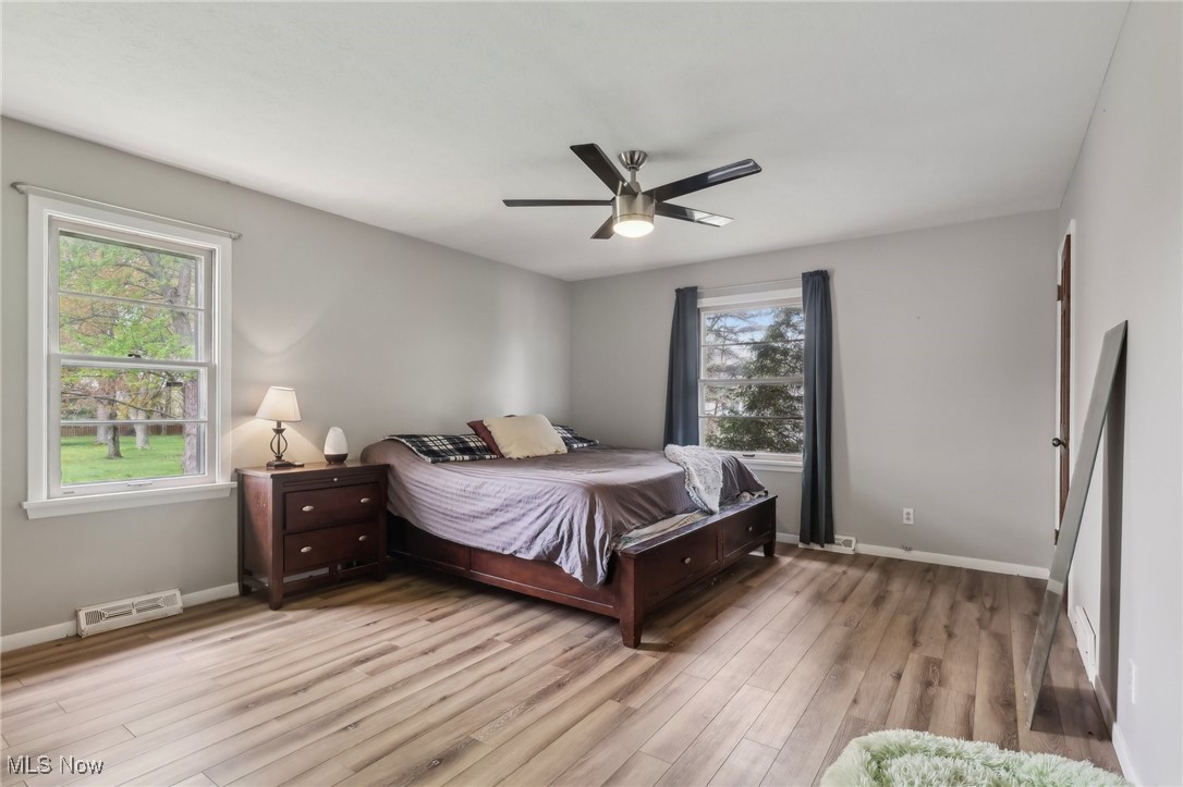 13676 Whitney Road, Strongsville, Ohio image 18