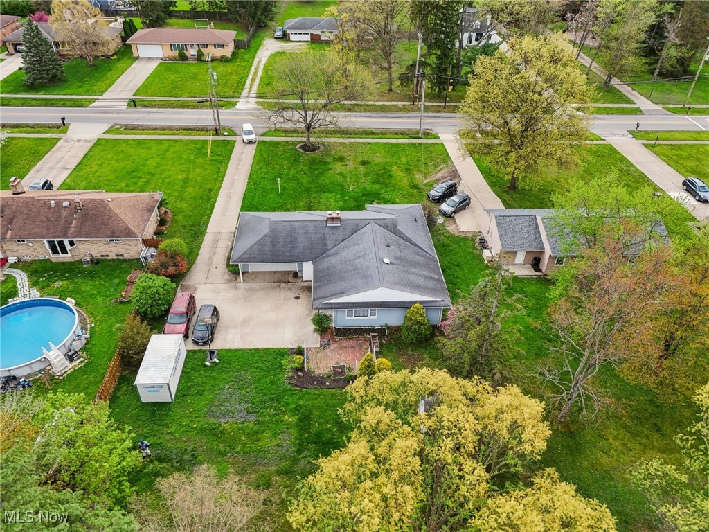 13676 Whitney Road, Strongsville, Ohio image 39