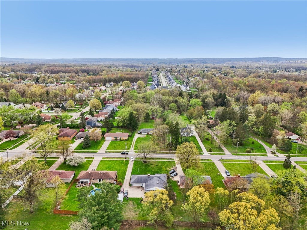 13676 Whitney Road, Strongsville, Ohio image 41