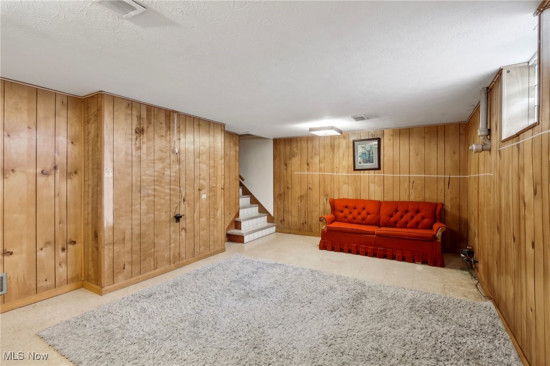 13676 Whitney Road, Strongsville, Ohio image 33