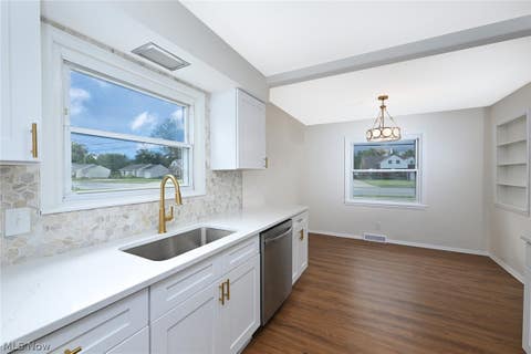Tiny photo for 28101 Lake Shore Boulevard, Euclid, OH 44132 (MLS # 5239106)