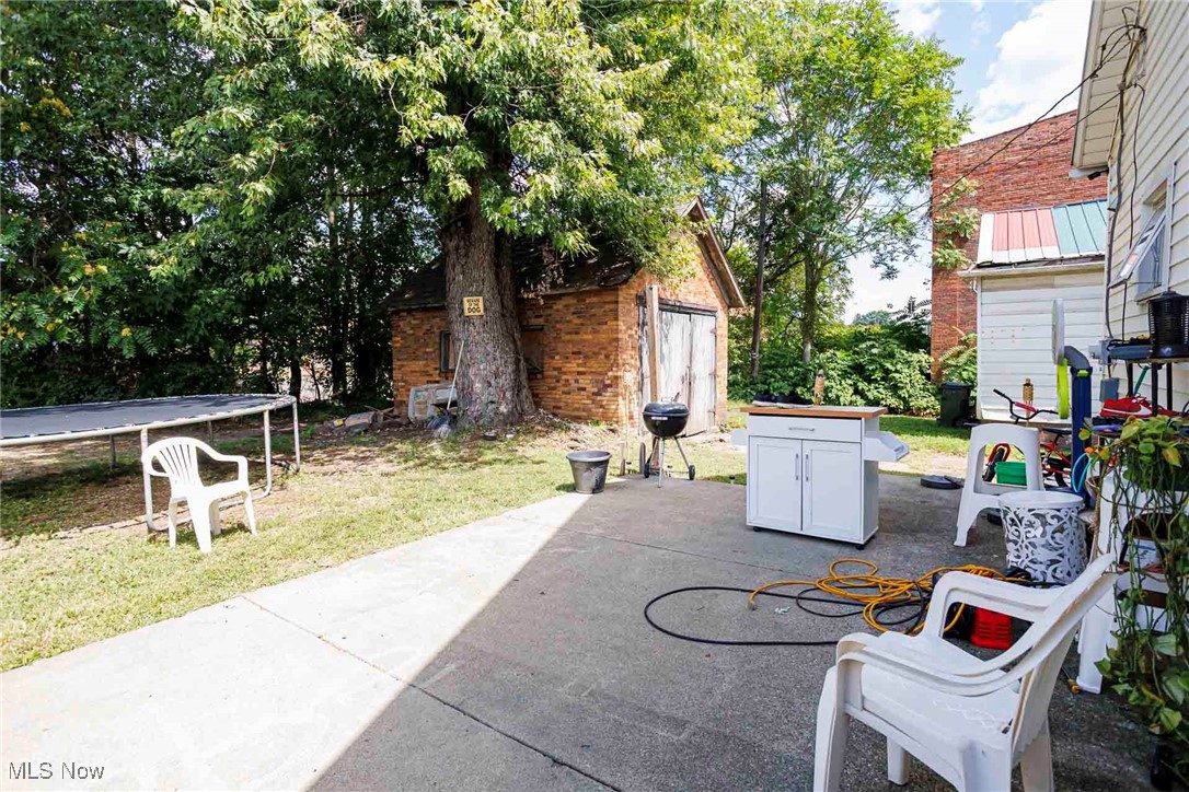 Dennison, Ohio 44683, United States, 4 Bedrooms Bedrooms, ,2 BathroomsBathrooms,Residential,Active,202722