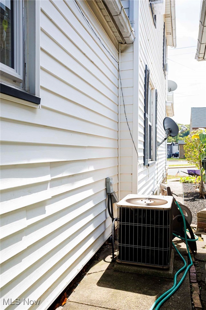 City/Uhrichsville - Residential