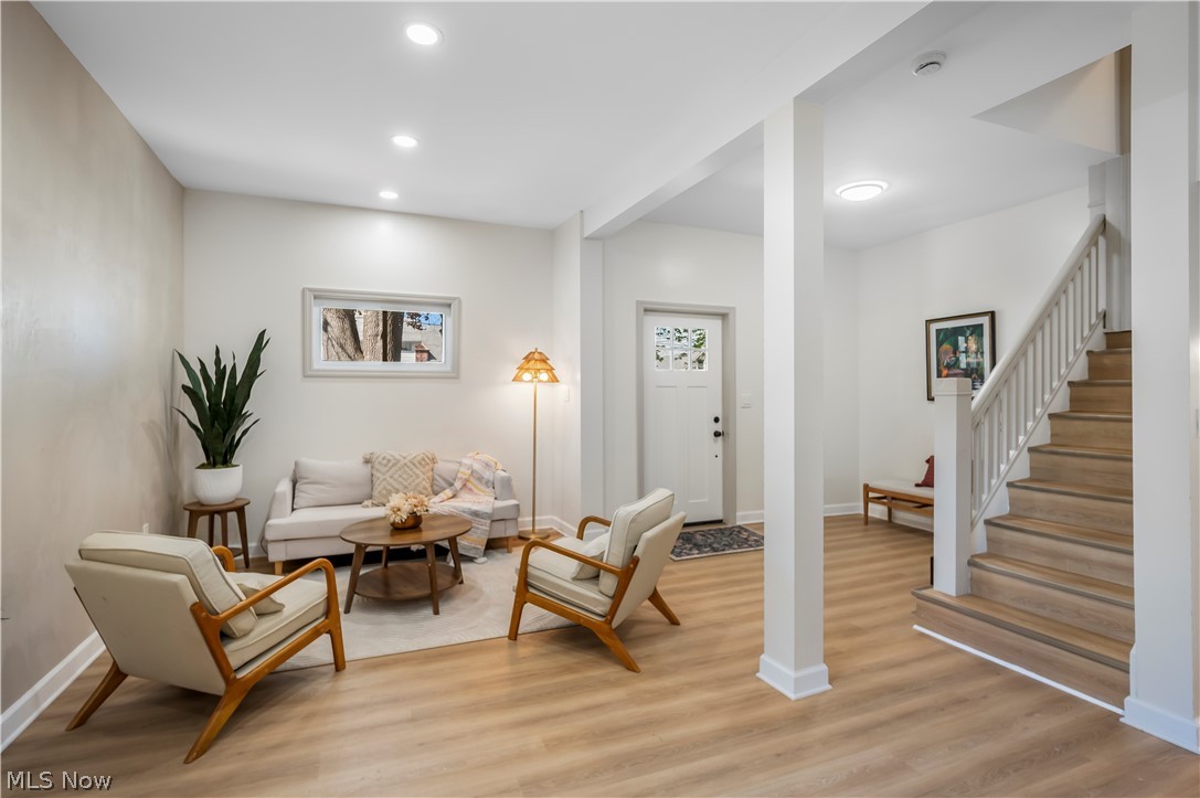 3839 Woodbridge Avenue