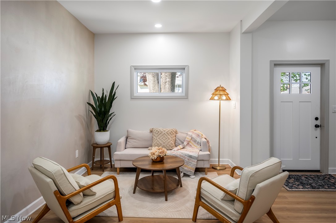 3839 Woodbridge Avenue