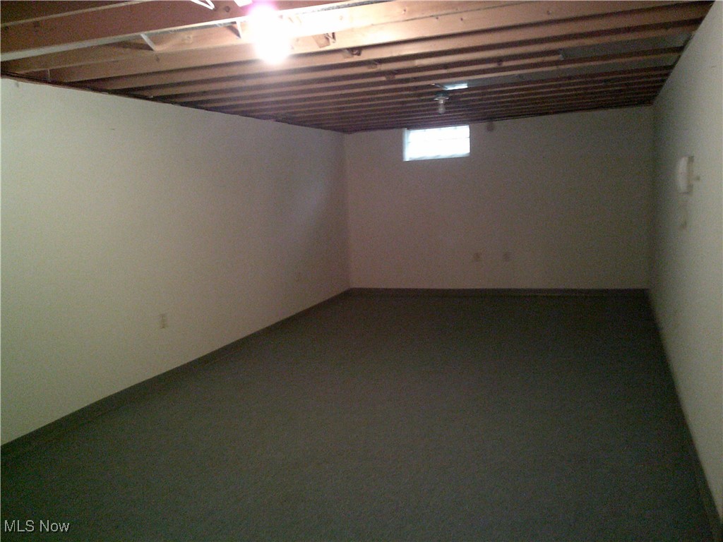 7251 Hidden Glen Drive, Amherst, Ohio image 13