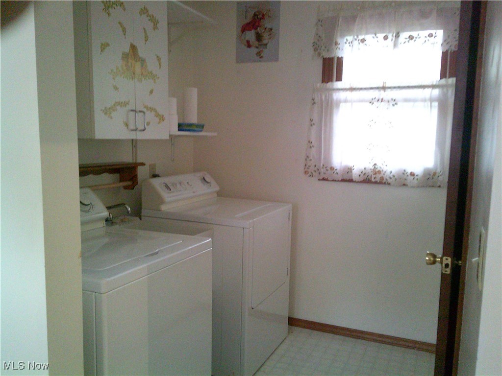 7251 Hidden Glen Drive, Amherst, Ohio image 17