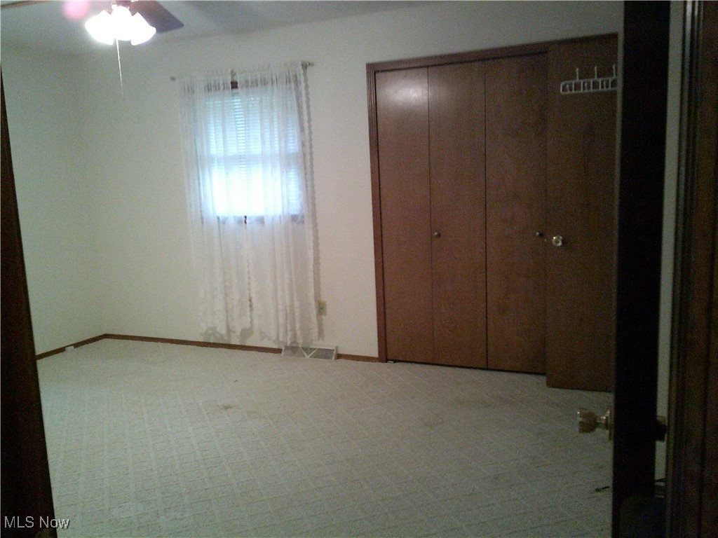 7251 Hidden Glen Drive, Amherst, Ohio image 10