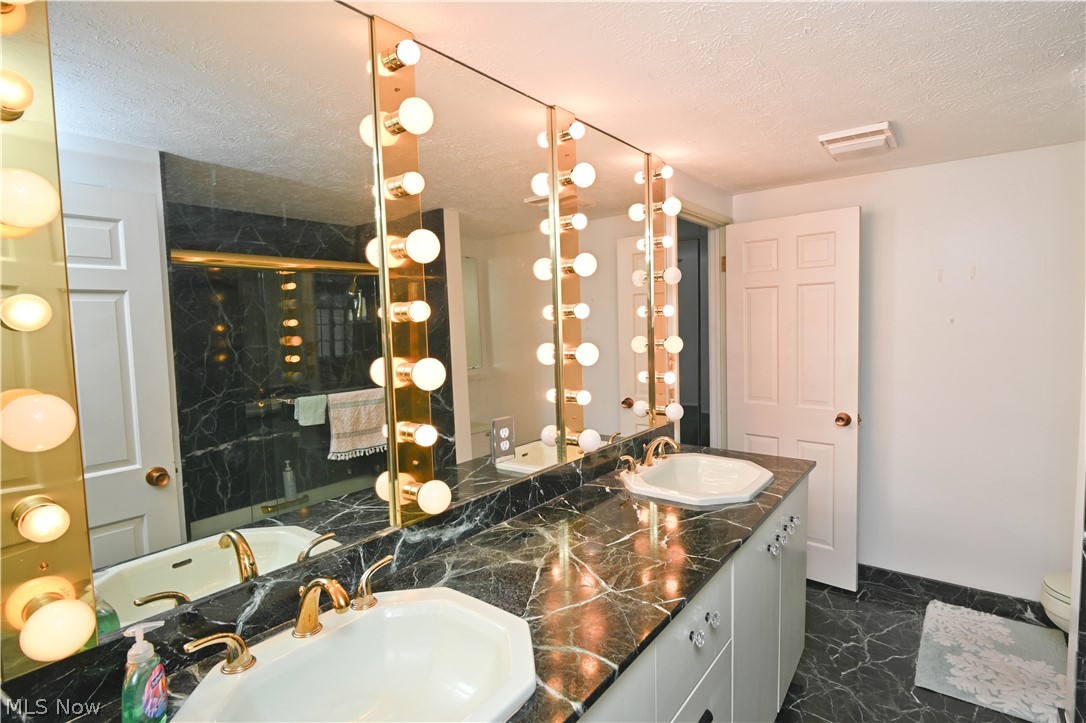 West Blvd Condo - Residential