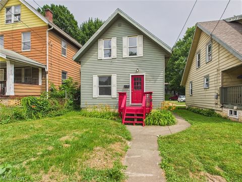 Photo of 529 Gage Street, Akron, OH 44311 (MLS # 5203109)