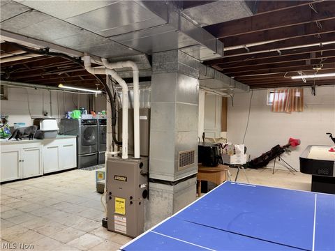 Tiny photo for 205 40th Street, Vienna, WV 26105 (MLS # 5187107)