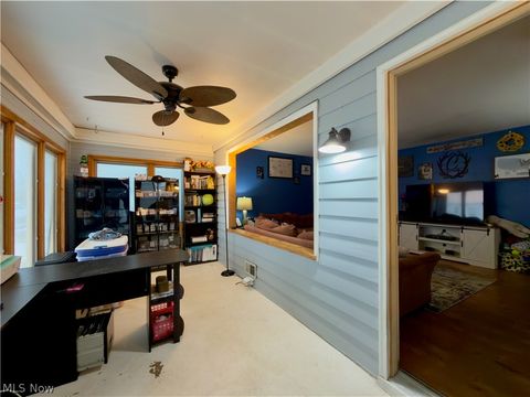 Tiny photo for 205 40th Street, Vienna, WV 26105 (MLS # 5187107)