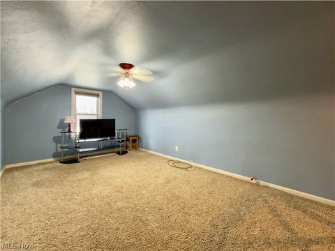 Tiny photo for 205 40th Street, Vienna, WV 26105 (MLS # 5187107)