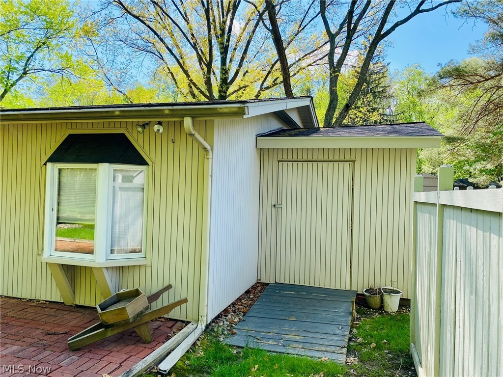 Ledgewood 01 - Residential