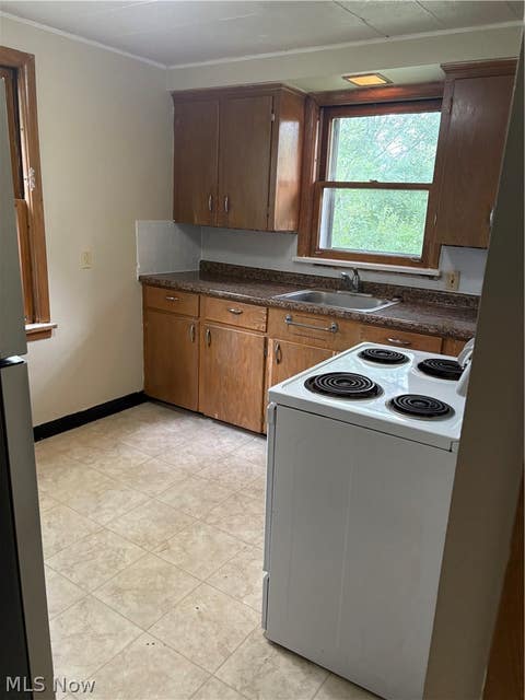 Tiny photo for 4315 Paige Avenue NW #5, Canton, OH 44709 (MLS # 5239275)