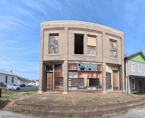 Homes For Sale - 26500 Main Street<br/> Coolville, OH 45723