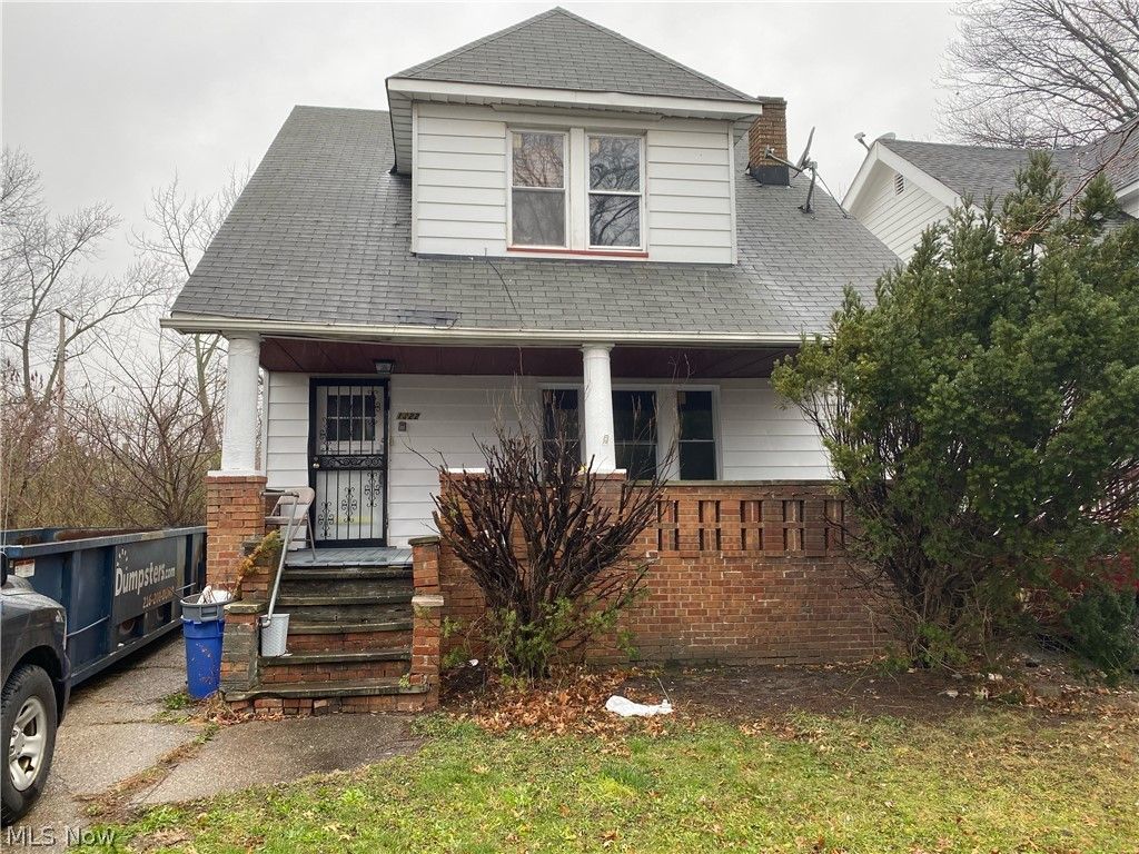 Photo of 1322 Shawview Avenue, East Cleveland, OH 44112 (MLS # 5200292)