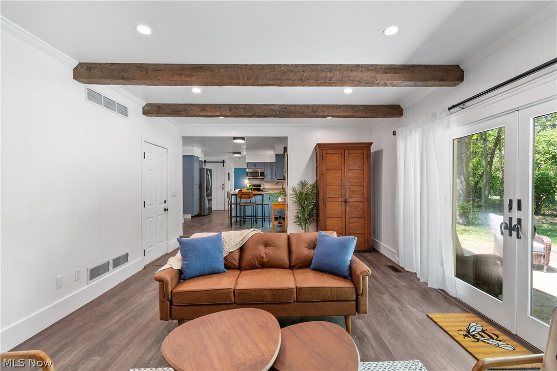 Falling Oaks - Residential