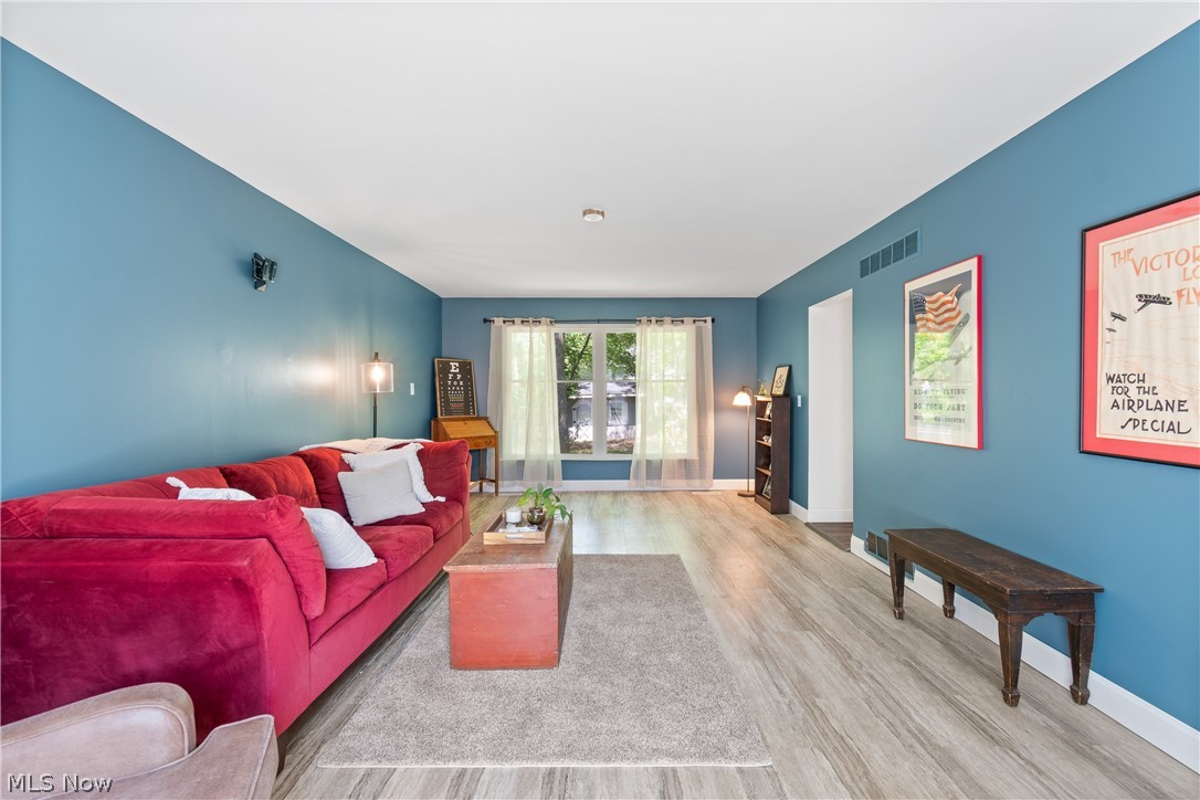 Falling Oaks - Residential