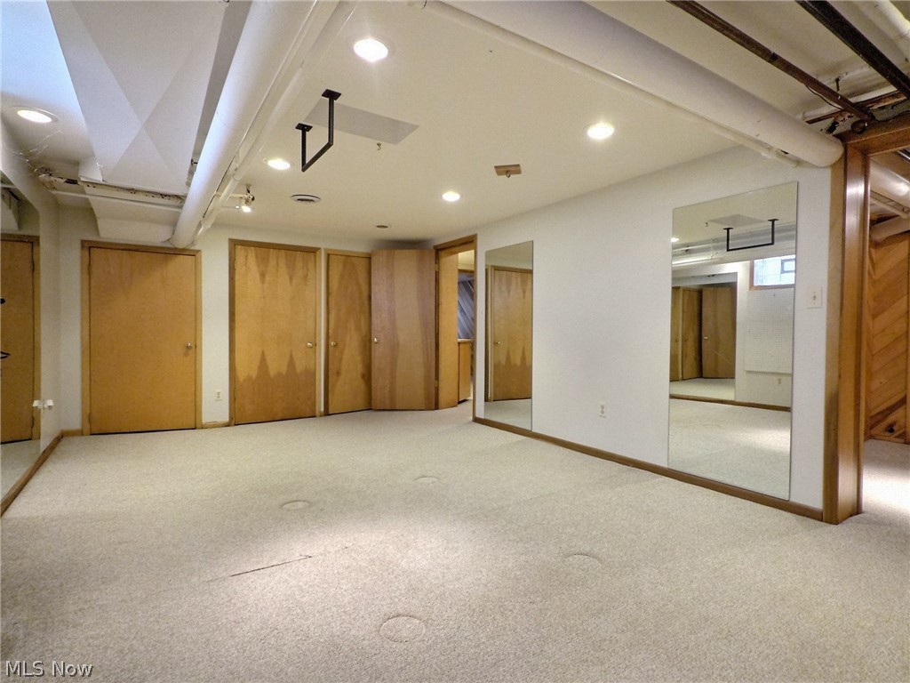 Van Sweringen Co 27 - Residential