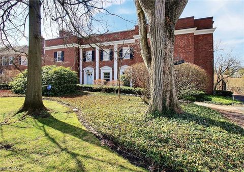 2710 Chesterton Road Shaker Heights OH 44122